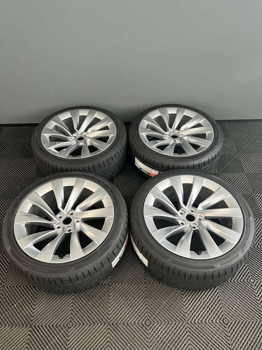 Original Tesla Model Y Juniper Helix 20 Zoll Sommer Kompletträder 9,5x20 ET45 2188222-00-B Hankook 255/40 R20 RDC Sommer AKTION NEU