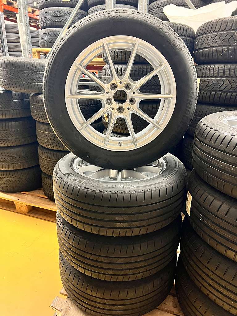 Original Mercedes Benz S Klasse W223 18 Zoll Sommer Kompletträder 8x18 ET37,5 A2234012800 Bridgestone 235/55 R18 RDC #169