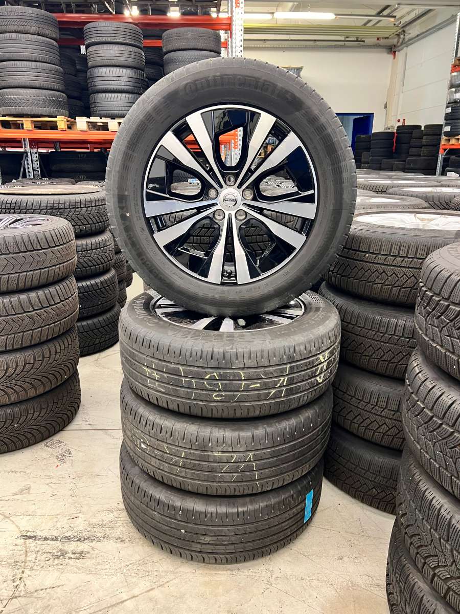Original Volvo XC60 II 18 Zoll Sommer Kompletträder 7,5x18 ET 50,5 32209452 Continental 235/60 R18 #5033