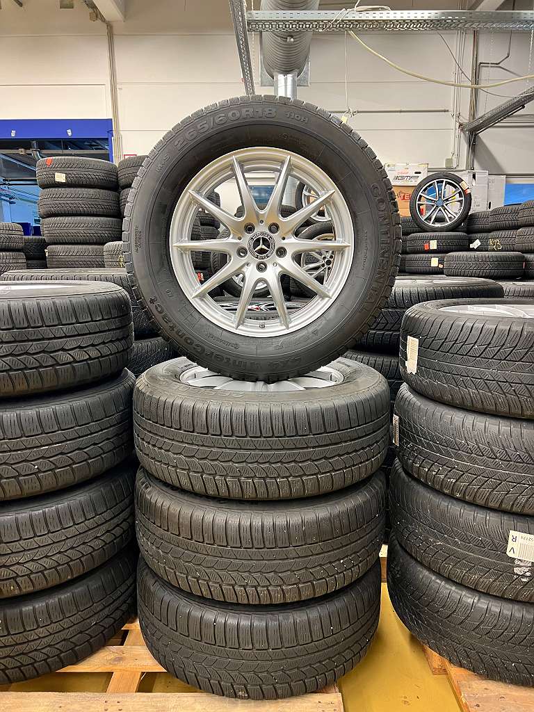 Original Mercedes Benz ML W166 GLE W166 18 Zoll Winter Kompletträder 8x18 ET56,5 A1664011202 Continental 265/60 R18 RDC #1228