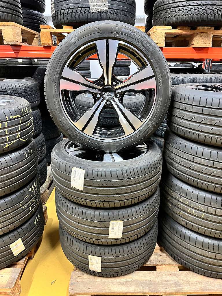 Original Mercedes Benz C Klasse All Terrain 18 Zoll Sommer Kompletträder 8x18 ET41,1 A2064014000 Michelin 245/45 RDC #167