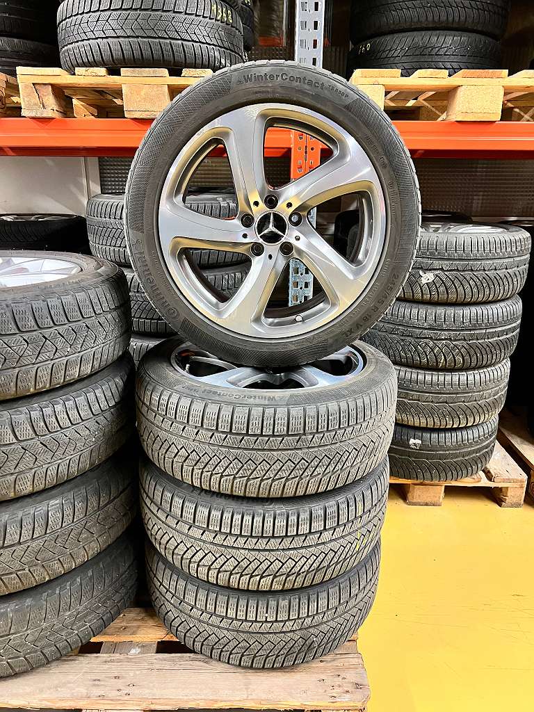 Original Mercedes Benz E Klasse W213 S213 C238 18 Zoll Winter Kompletträder 8x18 ET43 A2134013200 Continental 245/45 R18 RDC #1412