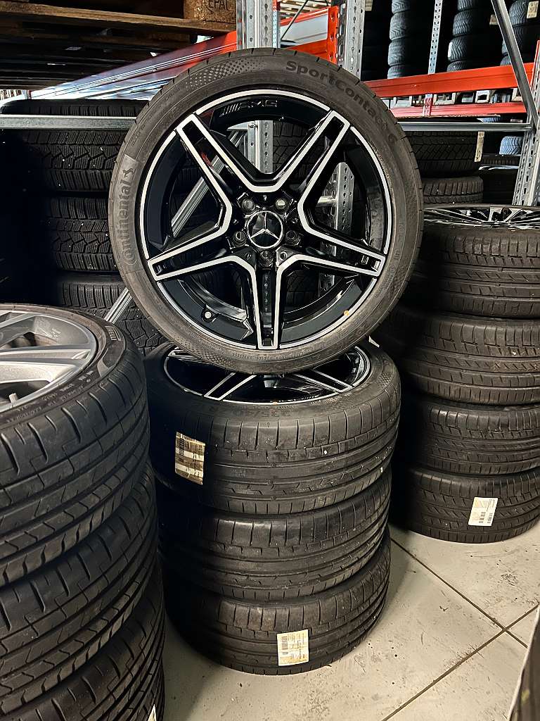 Original Mercedes Benz A Klasse W177 18 Zoll Sommer Kompletträder 8x18 ET40 A1774014000 Continental 235/40 R18 RDC #49