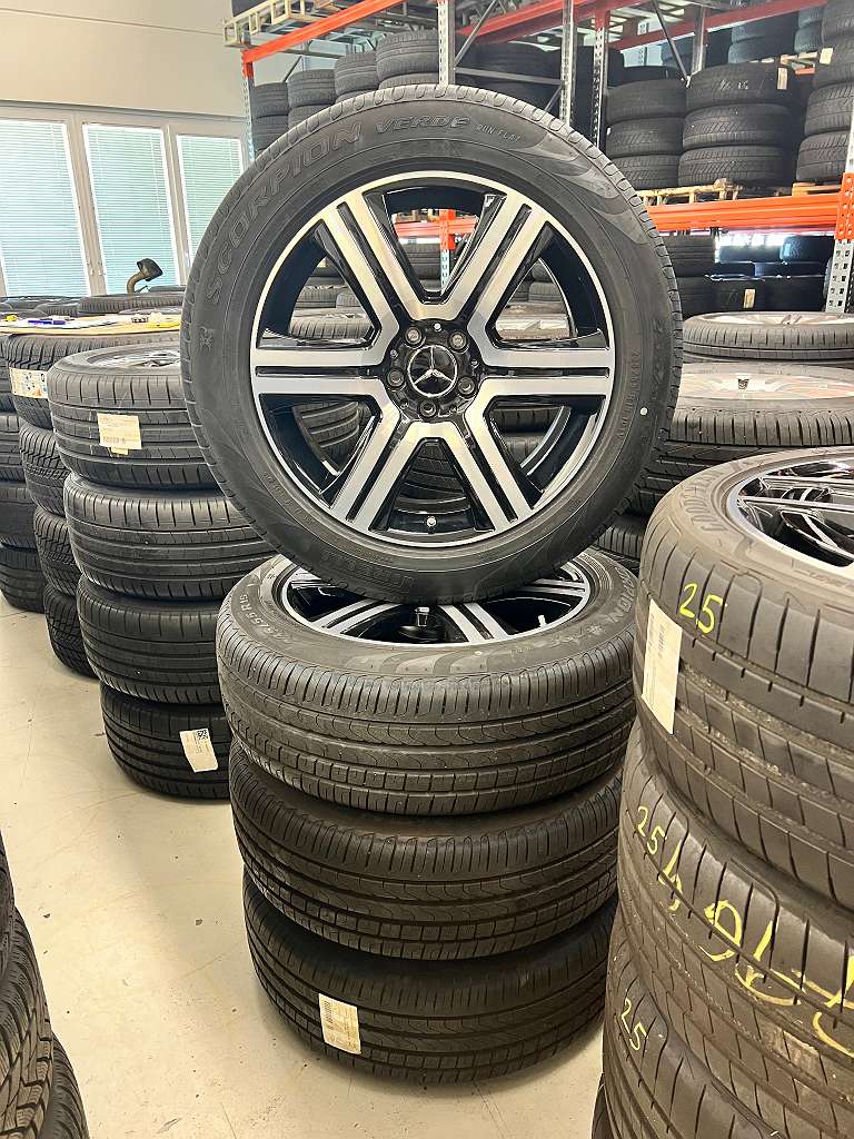 Original Mercedes Benz GLC X253 C253 19 Zoll Sommer Kompletträder 8x19 ET38 A2534011600 Pirelli 235/55 r19 RDC #26