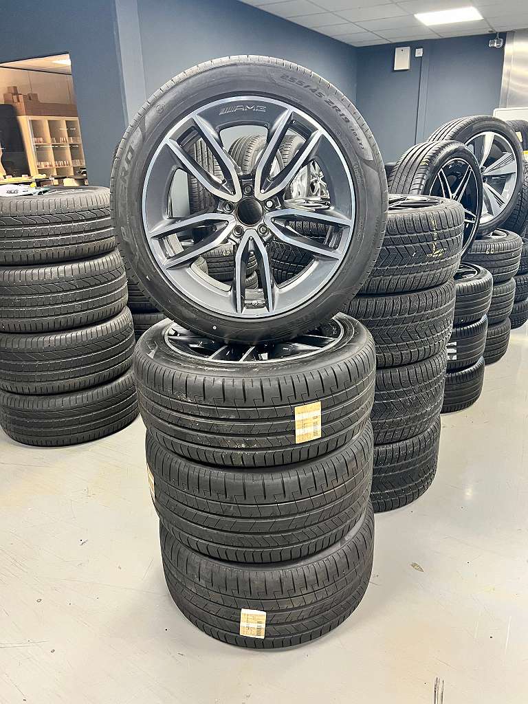 Original Mercedes Benz AMG GT W290 19 Zoll Sommer Kompletträder 9,5 11x19 A2904010200 Pirelli 255/45 285/40 RDC #204