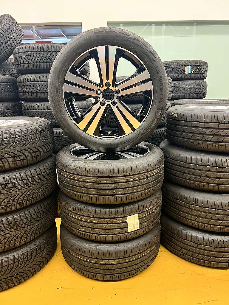 Original Mercedes Benz GLE V167 19 Zoll Sommer Kompletträder 8x19 ET61 A1674012000 Continental 235/50 R19 RDC #79